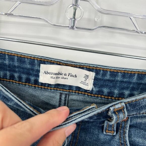 Abercrombie & Fitch Mid-Rise Jean Shorts - Picture 3 of 5